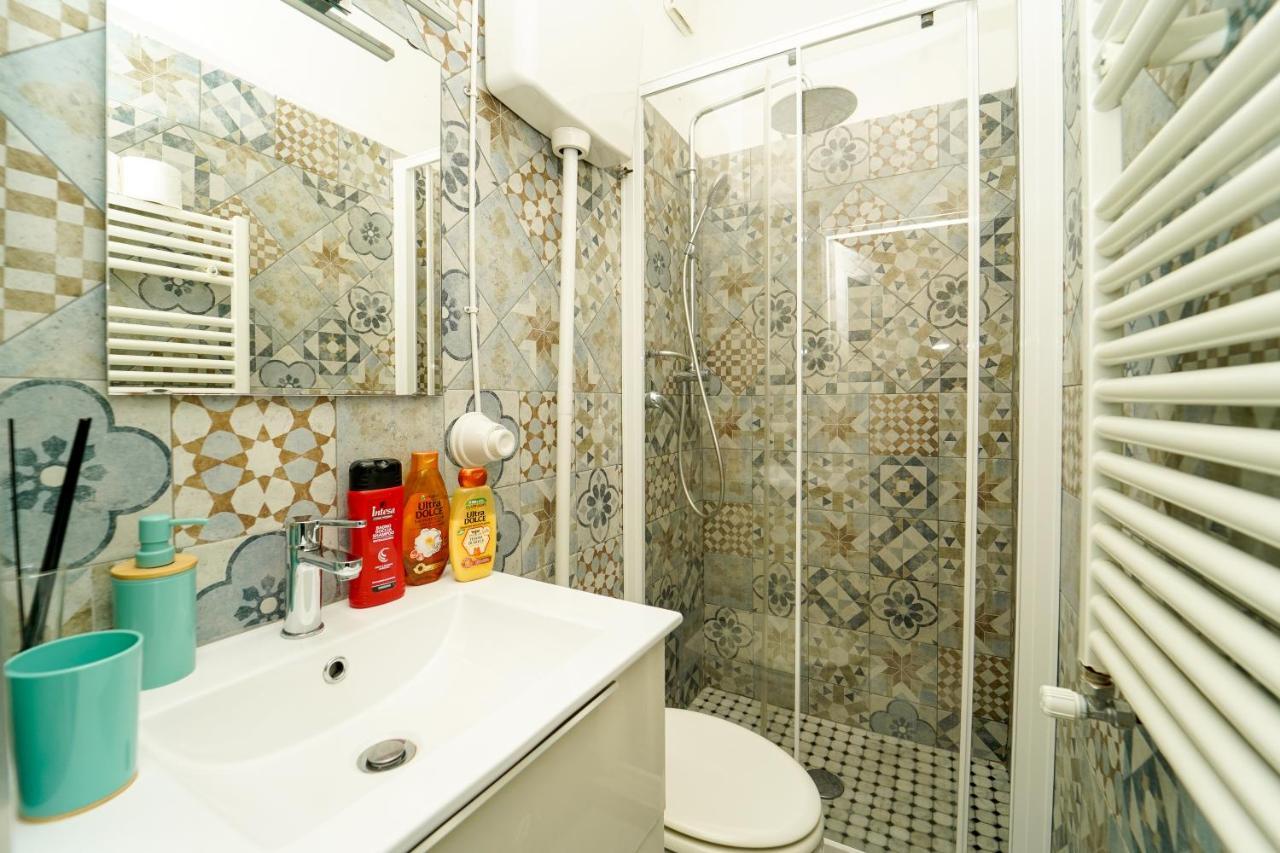 Ferienwohnung Bomboniera Sui Navigli Con A/C & Wi-Fi Mailand Exterior foto